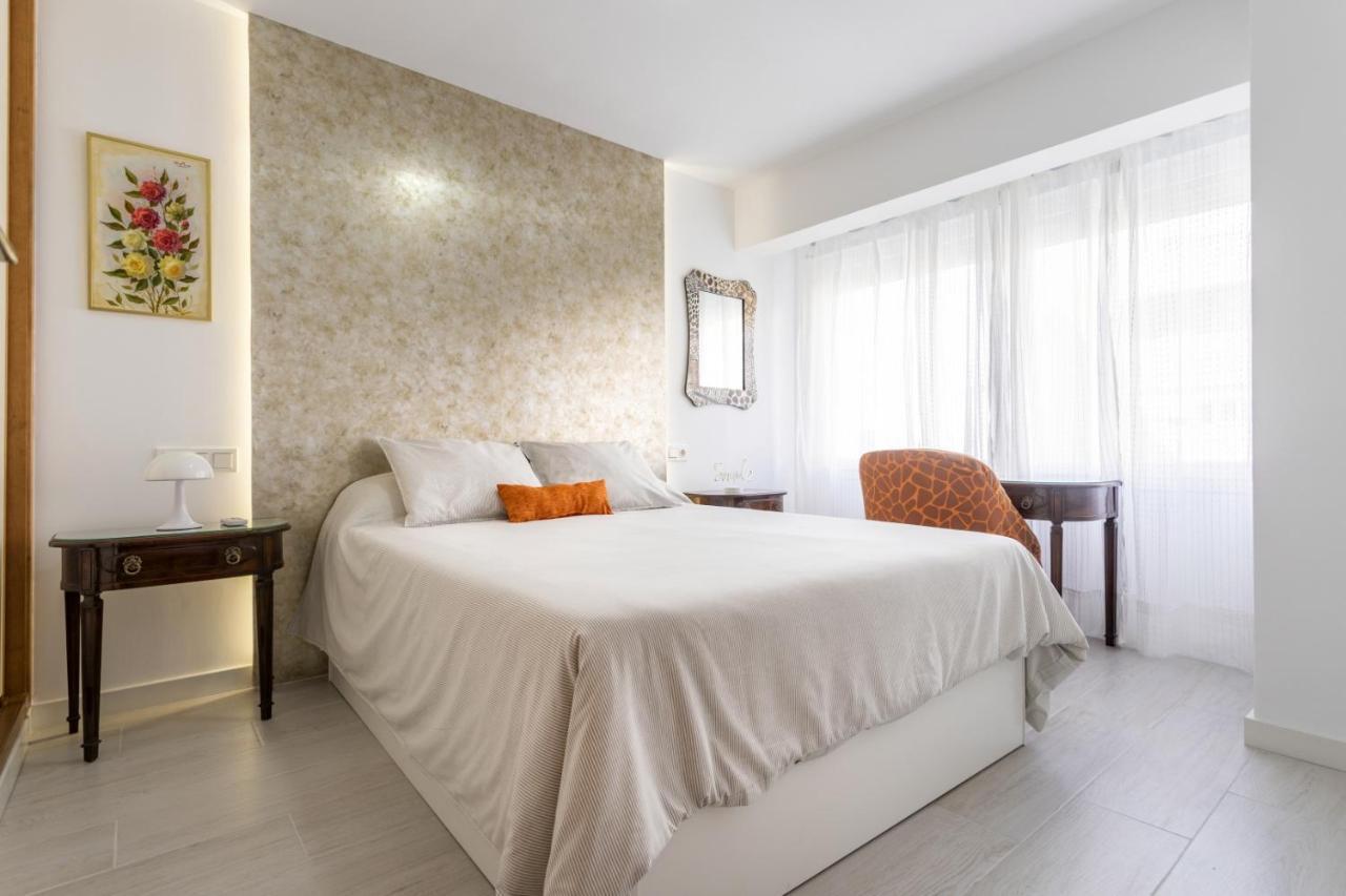 Апартаменты Livemalaga Modern & Vintage Malagueta Экстерьер фото